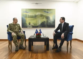 Kurti takoi Komandantin e KFOR-it, Gjeneral Major Özkan Ulutaş