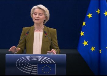 Ursula von der Leyen viziton Kosovën, do të takohet me Osmani e Kurtin