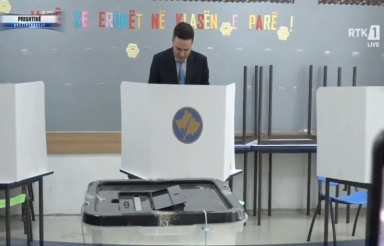 Abdixhiku: Zgjedhjet janë festë e madhe e demokracisë në Kosovë