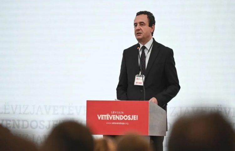 Kurti sot mban konferencë për media