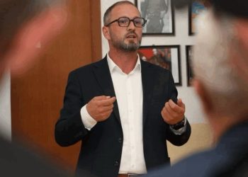 Petrit Hajdari: Lladrovci nuk është kthyer në zyrat e PDK-së – ato janë pronë private e familjarit të tij