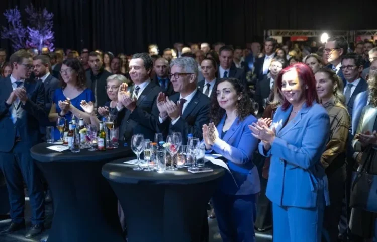 Shënohet Dita e Unitetit Gjerman, prezantohet ambasadori i ri në Kosovë