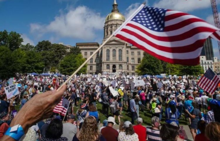 Paralajmërohen demonstrata masive kundër politikave të Donald Trump në SHBA