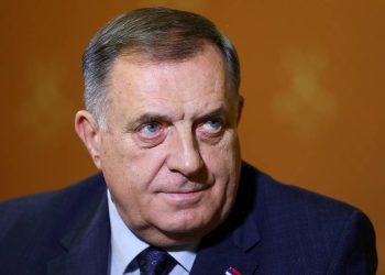 SHBA i heq sanksionet 4 bashkëpunëtorëve të Dodik