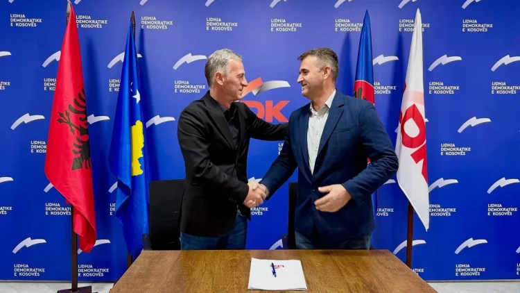 LDK zyrtarizon koalicionin me Nismën në Fushë Kosovë