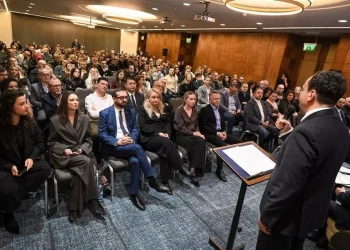 Kurti nga Londra: Mërgata është forcë e zhvillimit dhe përparimit të Kosovë