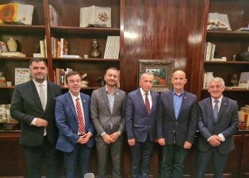 Kamberi në SHBA: T’i jepet fund diskriminimit ndaj shqiptarëve të Luginës