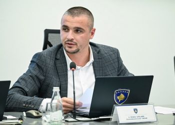 Shkarkohet zëvendësministri në detyrë, Elldin Uglari