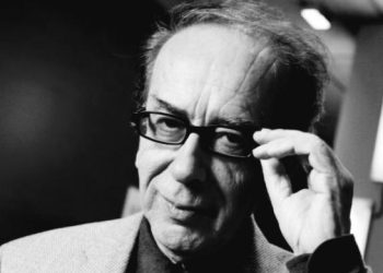 Parisi nderon Ismail Kadarenë, vendos pllakë përkujtimore në adresën ku banoi shkrimtari