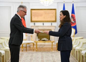 Presidentja Osmani pranoi letrat kredenciale nga ambasadori i ri i Gjermanisë, Rainer Rudolph