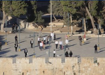 Kolonët izr*aelitë su*lmojnë kompleksin e xhamisë Al-Aksa për të shënuar festën Sukkot