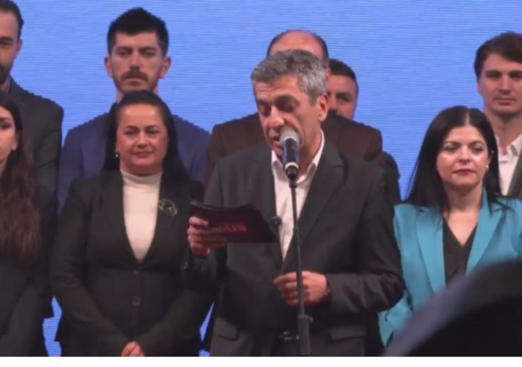 Mexhiti: Në garë nuk jam me Bujarin por me Ali Ahmetin