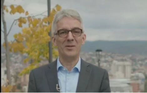 Ambasadori i Gjermanisë: Jam optimist se në Kosovë shumë shpejt do të ketë qeveri të re