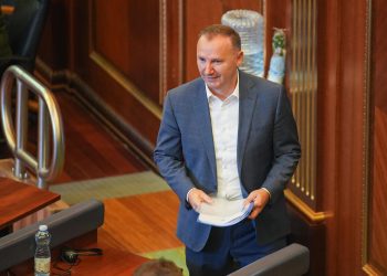 Dalin pamjet e incidentit mes Zemajt dhe një qytetari (VIDEO)