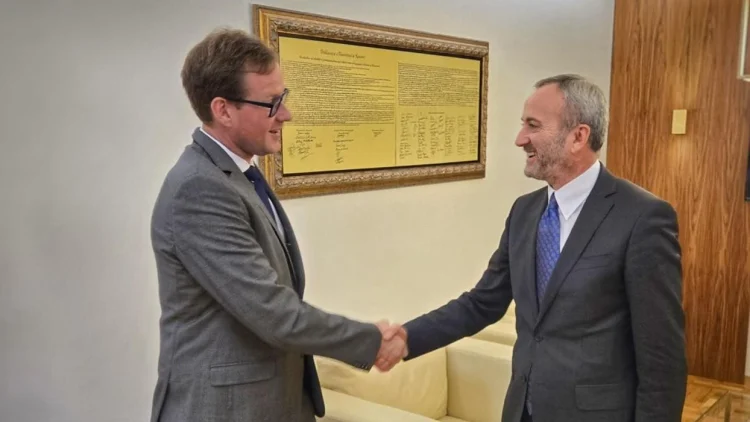 Gjermania me mesazh për deputetët: Është koha për ta vendosur vendin para politikës së partive