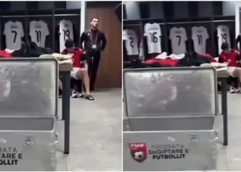 Pamje nga zhveshtorja e Shqipërisë, lojtarët bëhen gati nën ritmin e këngëve të Ilir Shaqirit