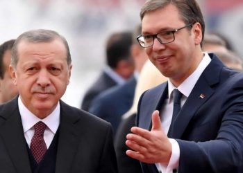 Dronët kamikazë të FSK-së, Vuçiqi fjalë të rënda për Turqinë: Jam i tmerruar, e kuptuam mirë mesazhin