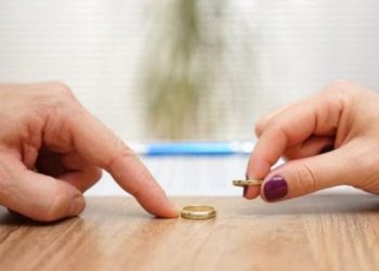 Vetëm brenda tetë muajve mbi 1 mijë çifte i dhanë fund martesës së tyre