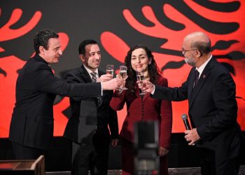 Basha: 28 nëntori është ura që na lidhë me epokat e lavdisë sonë kombëtare