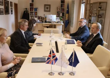 Ambasadori Hargreaves takohet me kryetarin e Gjykatës Kushtetuese: Shpresoj që pas zgjedhjeve të 28 dhjetorit partitë politike të veprojnë në frymën e Kushtetutës