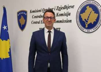 Rrezikohet votimi i mërgatës – Krasniqi i LVV: PDK, LDK, AAK dhe Lista Serbe po e bllokojnë me qëllim