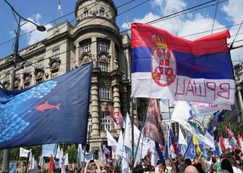 Një vit pas tr@gjedisë në Novi Sad, vazhdojnë protestat në Serbi