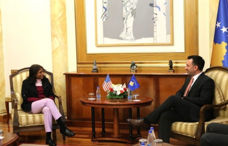 Basha dhe Prattipati diskutojnë për zhvillimet politike