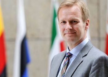 Sorensenit i zgjatet mandati për 2 vjet shtesë