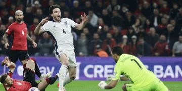 Mbyllet pa gola pjesa e parë Shqipëri-Angli