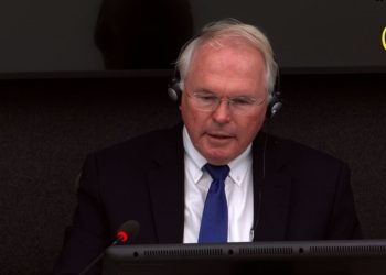 Hill thotë se vetëm nga Millosheviqi i dëgjoi pretendimet se Thaçi ka kryer tor*tura