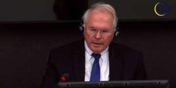 Hill thotë se vetëm nga Millosheviqi i dëgjoi pretendimet se Thaçi ka kryer tor*tura