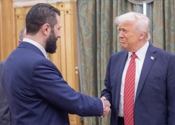 Shtëpia e Bardhë: Trump të hënën do të takohet me presidentin sirian al-Sharaa