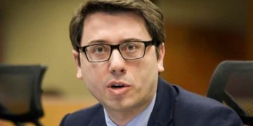 Alarmon Murati: Mosformimi i komisioneve të Kuvendit po e bllokon buxhetin e RTK-së