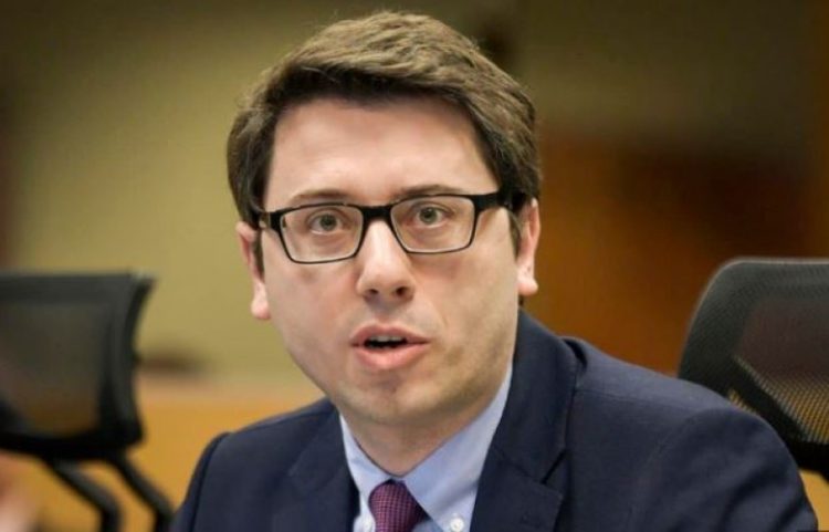 Alarmon Murati: Mosformimi i komisioneve të Kuvendit po e bllokon buxhetin e RTK-së