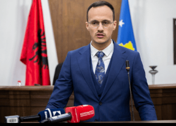 Hyseni premton të ndërtojë strehimore të re për të mbijetuarat e dhunës në familje