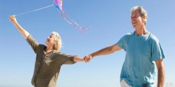 Studim: Po jetojmë më gjatë, por jo më shëndetshëm