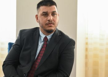 Deputeti Asllani konfirmon se do ta votoj Glauk Konjufcën për Kryeministër