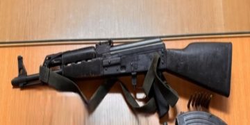 Arrestohet në Prishtinë, i gjenden drogë, armë dhe municion