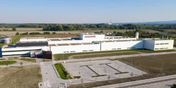 Gjithnjë e më shumë kompani të huaja po ua vënë drynin fabrikave në Serbi