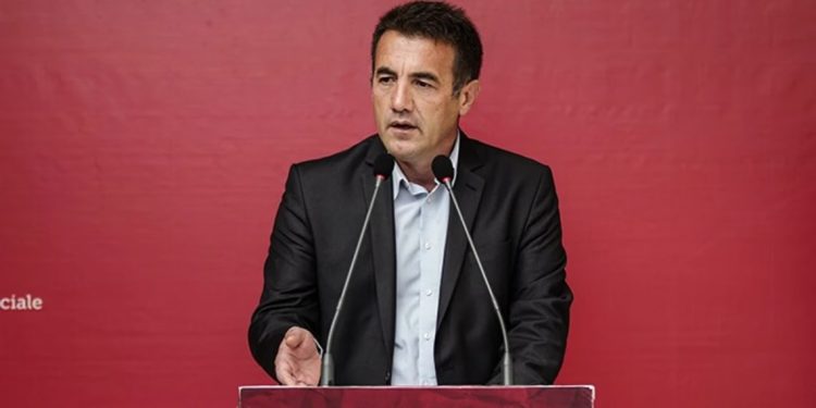 Rama: Mjekë të LDK-së e PDK-së po shpërndajnë vërtetime për votime me asistencë