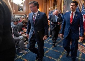 Senati miraton financimin e përkohshëm, hap rrugë për rihapjen e qeverisë