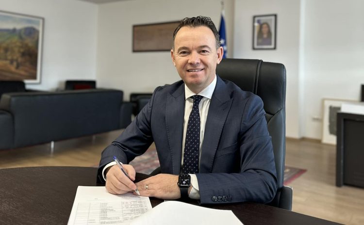 Faton Peci: Do të jem kryetar i të gjithëve, me përgjegjësi e përulësi