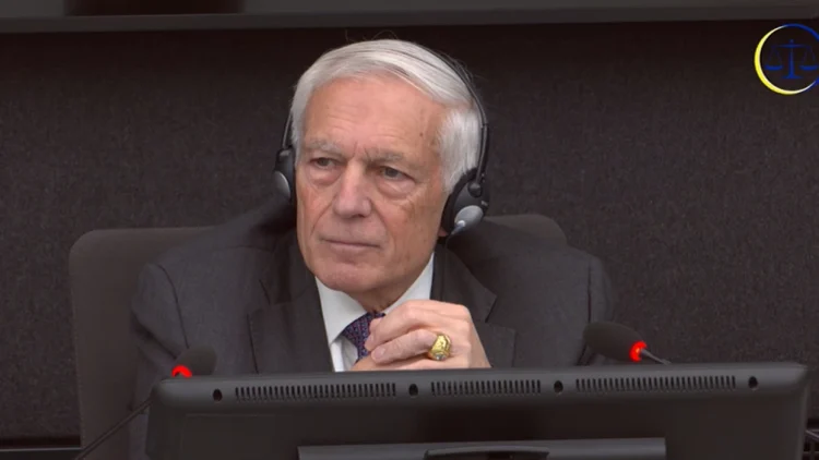 Clark: Ushtria Serbe frikësohej nga UÇK-ja