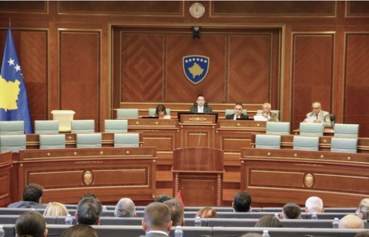 Krasniqi: Nisma nuk merr pjesë në seancën e Buxhetit, e as të Qeverisë