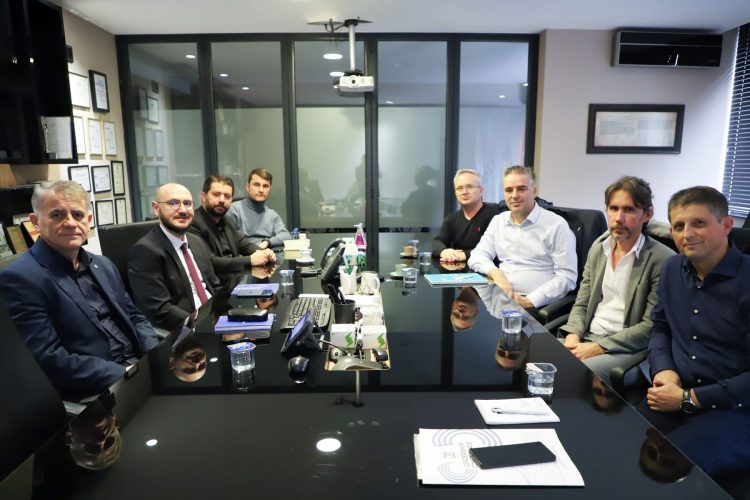 Menaxhmenti i KEDS merr pjesë në takimin e BE-së për avancimin dhe digjitalizimin e sistemit elektroenergjetik