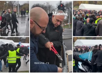 Përleshje e madh midis opozitës dhe mbështetësve të Vuçiqit (Video)