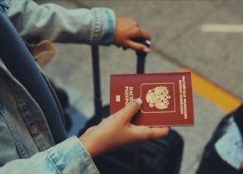 BE-ja u jep fund vizave me hyrje të përsëritura për shtetasit rusë