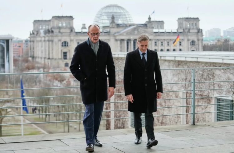 Gjermania dhe Sllovenia kritikojnë kryeministrin hungarez për vizitën e pakoordinuar në Rusi