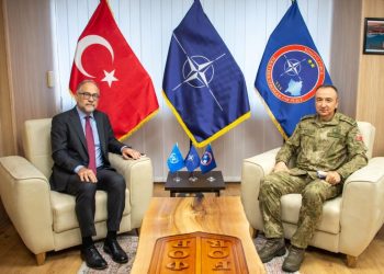 Siguria në Kosovë, temë e diskutimit mes Ulutashit dhe shefit të NATO-s në Itali