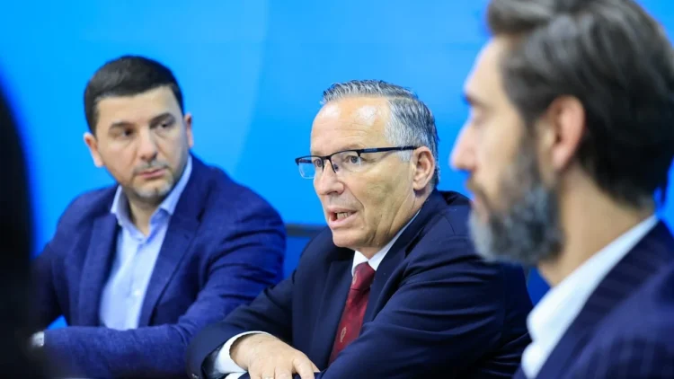 Hamza falënderon Memli Krasniqin për udhëheqjen, apelon për bashkim të partisë